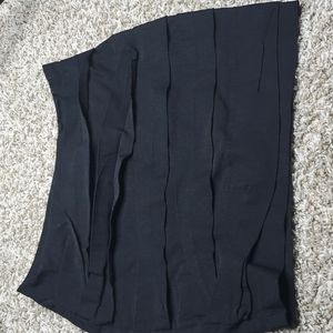 Curve fitting mini scrunched skirt